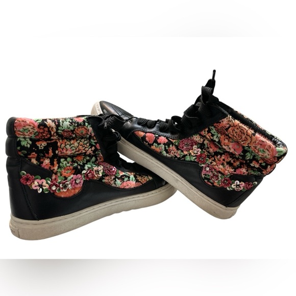 Coach High Top Pointed Toe Floral Sneaker All Leather - Picture 1 of 9